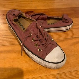 Converse: Maroon
